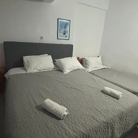 Scirocco Rooms Loutro Exterior photo