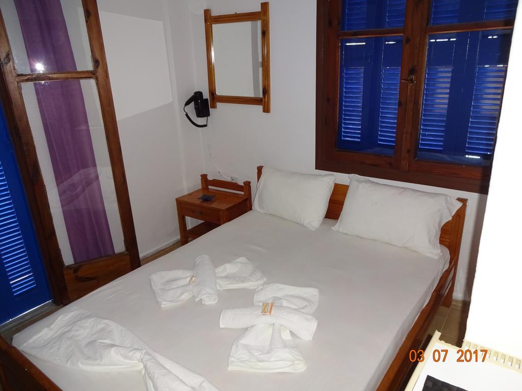 Pensjonat Scirocco Loutro